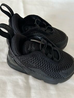 Nike Air Max 270 /Triple Black/ Toddler’s Size 4C/Like New!